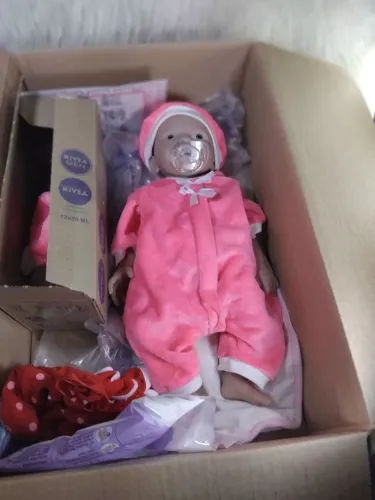 BEBÊ REBORN SILICONE SÓLIDO  40CM