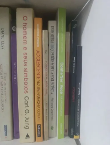 Desapego de biblioteca pessoal!