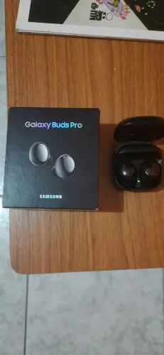 Fone de ouvido sem fio Galaxy Buds Pro Sansung 