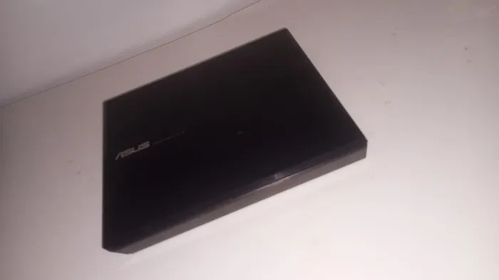 Gravador e leitor de CD/DVD Externo ASUS PRETO ( COM CABO)
