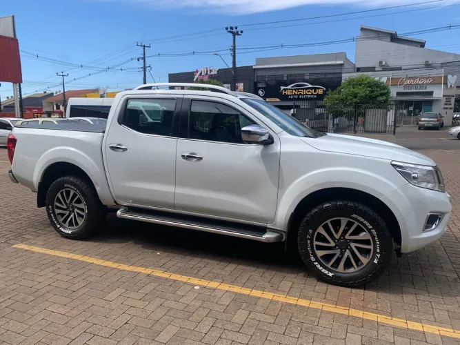 Nissan Frontier LE CD 4X4 2.3 Bi-TB Diesel Aut. 2019