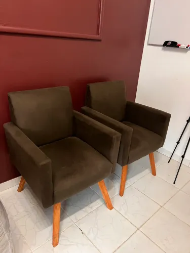 Poltronas marrom