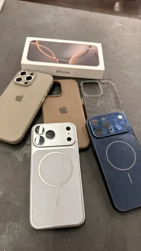 iPhone 16 Pro Max Desert Titanium - Impecável