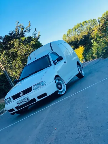 Volkswagen Van 1.6 MI (furgão) 2002