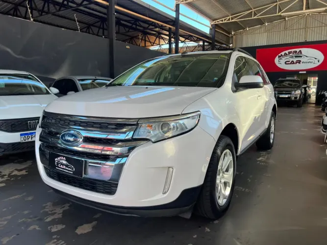 Ford Edge SEL 3.5 V6 24V FWD Aut. 2013