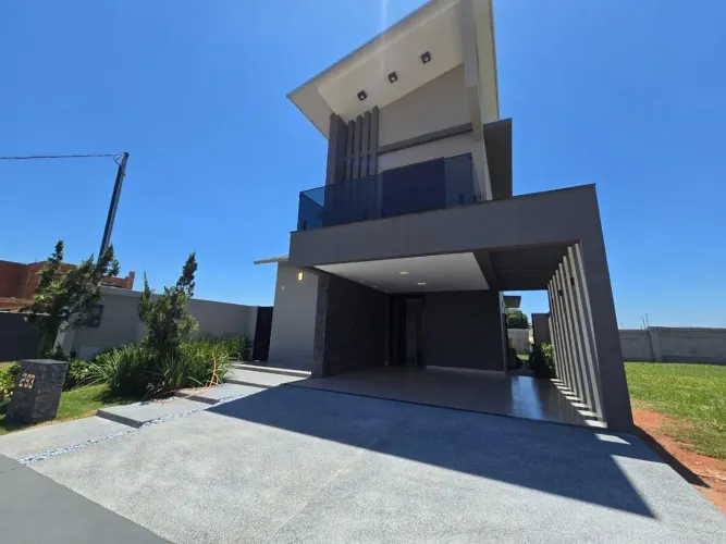 Sobrado/Condomínio à venda, 3 quartos, 1 suíte, 3 vagas, Nova Lima - Campo Grande/MS