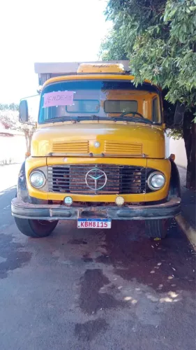 Caminhão boiadeiro top