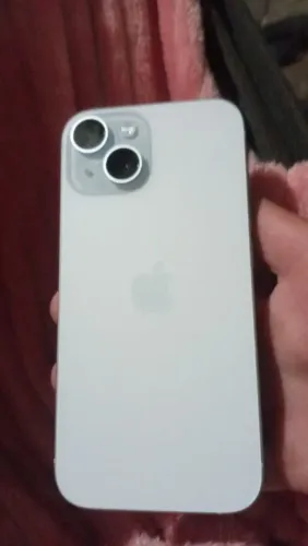 Vendo iPhone 15 novinho pra vende rápido