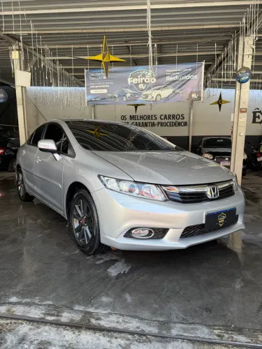 Honda Civic Sedan LXR 2.0 Flexone 16V Aut. 4P 2014