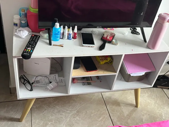 Rack para TV até 40 Polegadas Retrô Moderno para Sala e Quarto Compacto Noruega