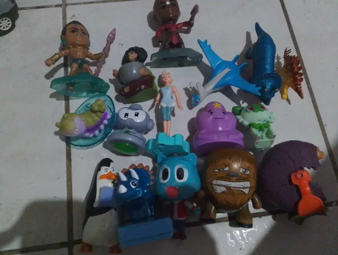 Lote brinquedo McDonald's (LEIA A DESCRIÇÃO) 