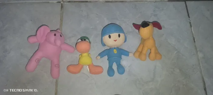 Kit de pelúcia (personagens do Pocoyo)