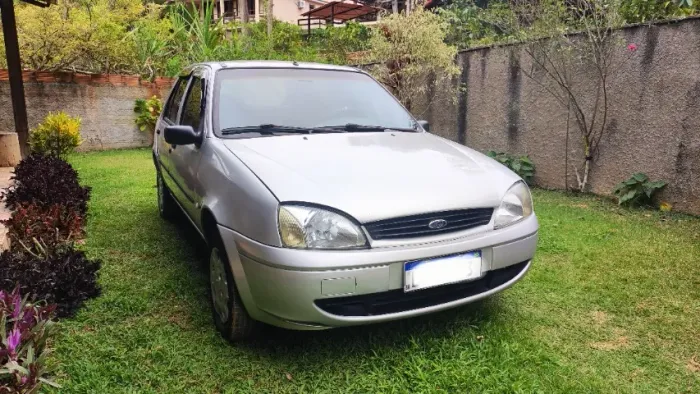 Ford Fiesta Street/ Action 1.0 8V 5P 2003