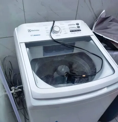 Vendo máquina de lavar 17 kilos Electrolux