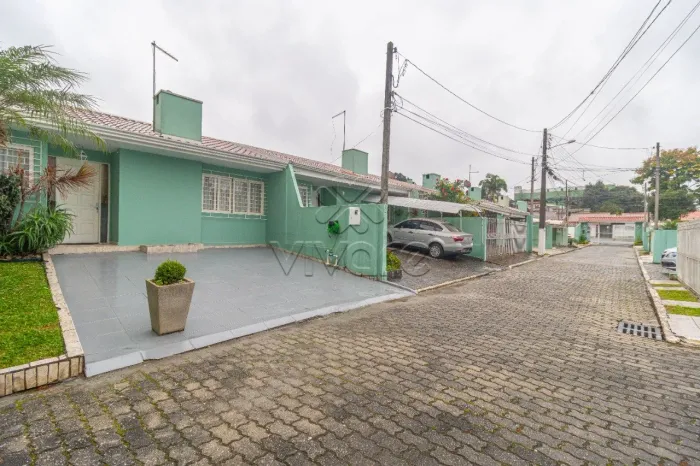 Casa 3 quartos em condomínio - Bairro Alto - para alugar
