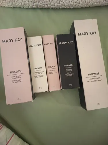 Kit Mary Kay, perfume essencial, kit luna natura