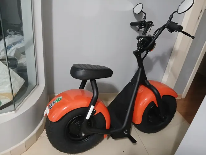 Scooter Elétrica TUI 1000W - Nova - Nunca usada