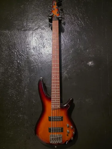 Baixo Ibanez SR375E, 5 cordas, pouco uso.