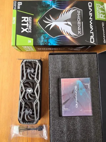 Rtx 3070 8GB 3 fans 