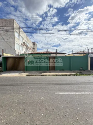 Casa para alugar com 0,00 metros quadrados no CENTRO - Teresina - Piauí