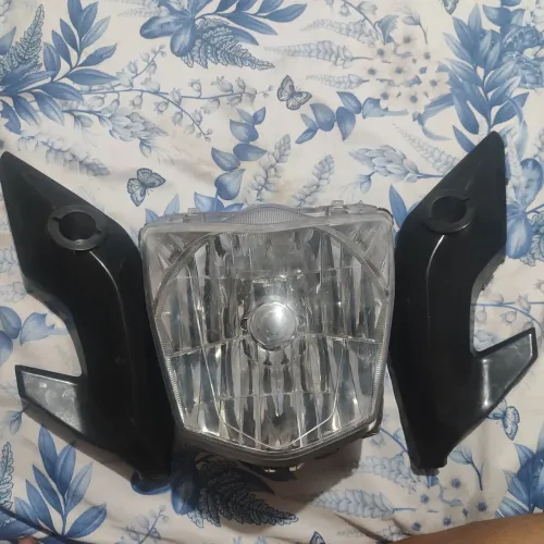 Lente de farol e lateral 150 ou 160 cg fan 2014