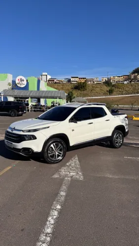 Fiat Toro Volcano 2.0 16V 4X4 TB Diesel Aut. 2017