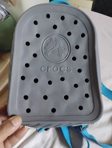 Mochila da Crocs original entrega centro de Niterói