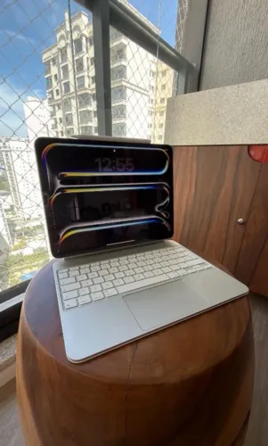 iPad Pro m4 + Magic Keyboard