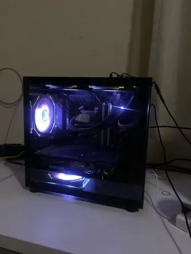 PC GAMER RYZEN 7 5700X + RX 6750 XT 12GB