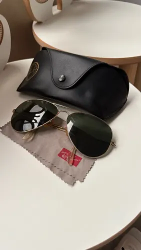 Ray-Ban Aviador Original - Clássico Retrô, Dourado ?