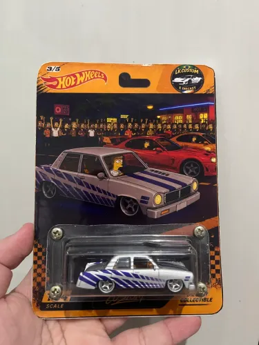 Hotwheels Custom R34 Brian + Simpsons