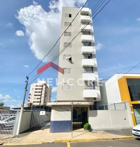 Apartamento em Avenida Pedro de Toledo - Palmital - Marília/SP