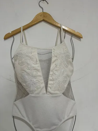 Body feminina Farm P