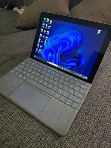 MICROSOFT SURFACE GO