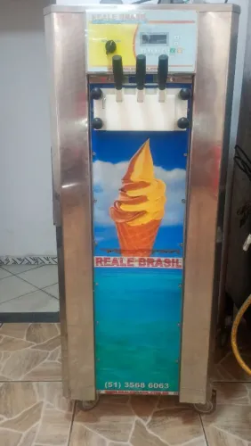 Vende-se máquina de sorvete !