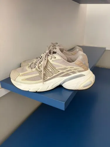 Tênis Adidas Adistar XLG 2.0 - Tamanho 41 (Unissex)