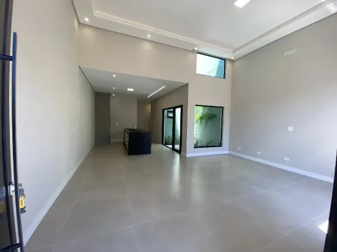 Linda casa no bairro Parque Verde com 03 quartos