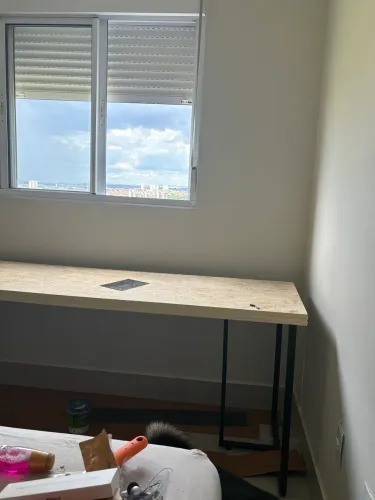Mesa 2.7m madeira maciça 