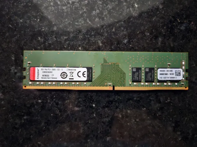 Memória Kingston 8GB DDR4 2666MHz ECC UDIMM Server / PC - KSM26ES8/8HD<br>