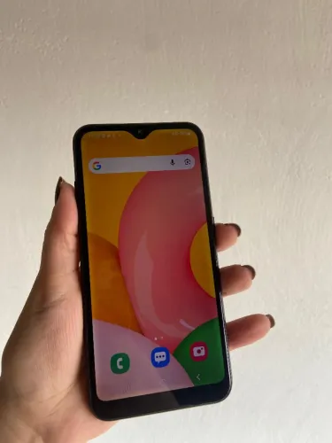 Galaxy A01 semi novo
