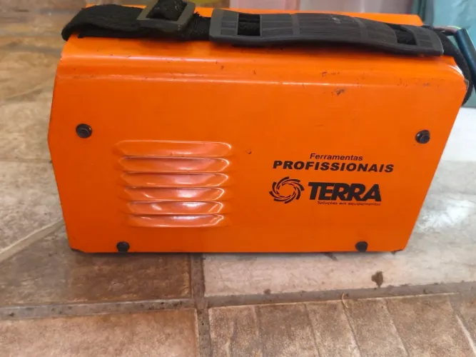 Máquina de solda elétrica