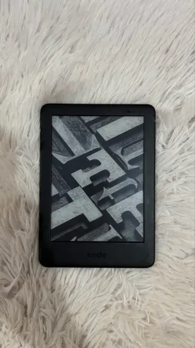 Kindle 10ª Geração 8GB + Capa | Muito Conservado | Funcionando Perfeitamente