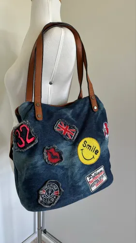 Bolsa Jeans com Couro e Patches - Grande
