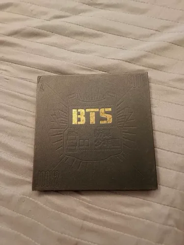 ÁLBUM BTS 2 COOL 4 SKOOL
