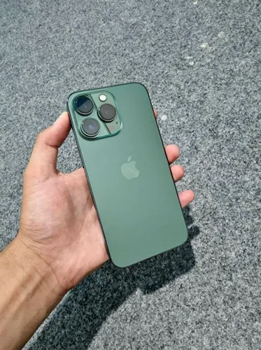 iPhone 13 Pro Max troco por outro superior mais volta 