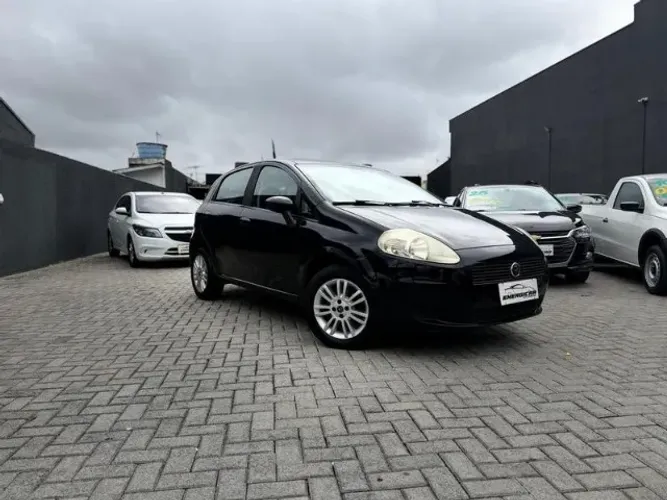 Fiat Punto Attractive Italia 1.4 F.flex 8V 5P 2012