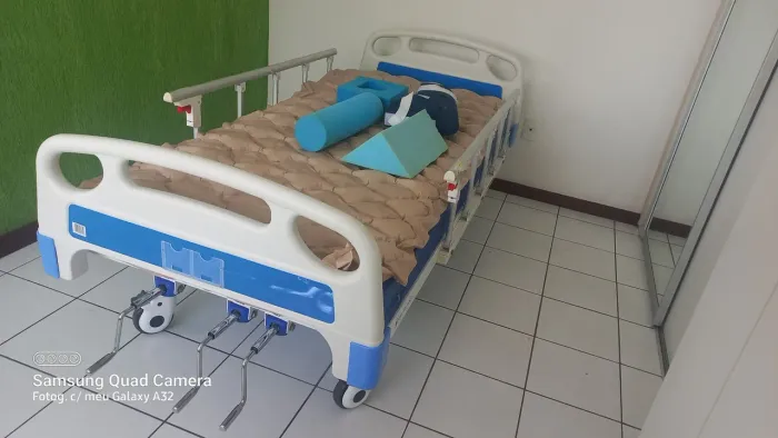 Cama hospitalar completa