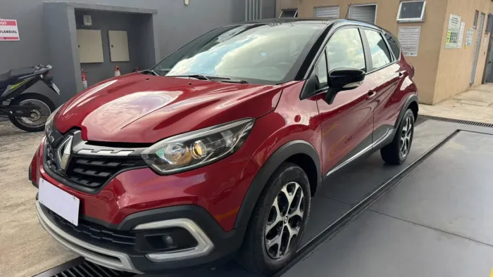 Renault Captur Intense 1.3 TB 16V Flex 5P AUT 2022