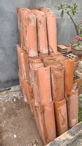 330 telhas cerâmica