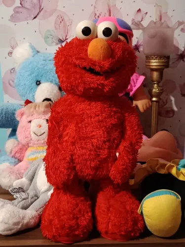 Elmo Gargalhada no estado